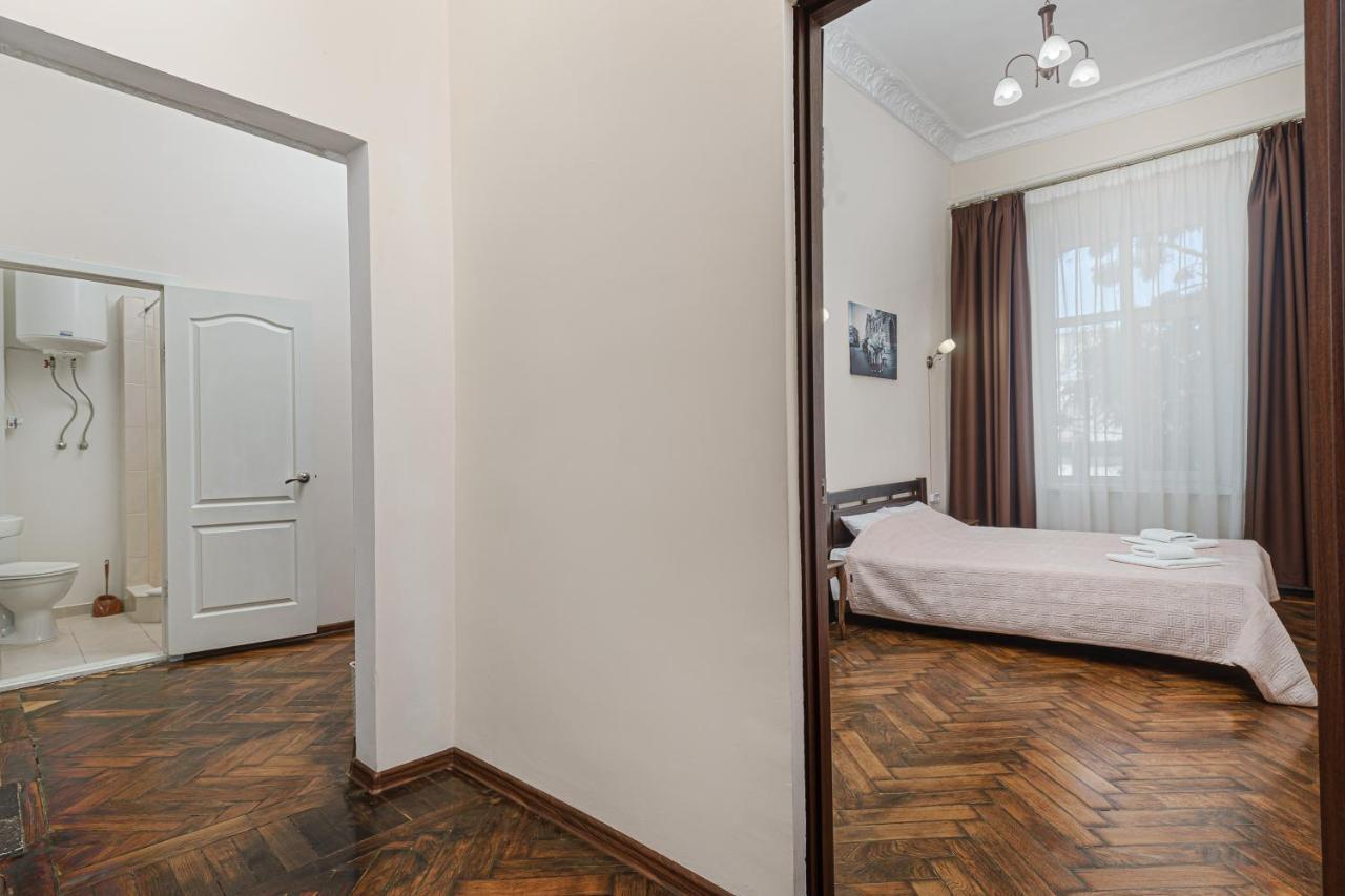 Nice Apartment In The City Center Odessa Exterior foto